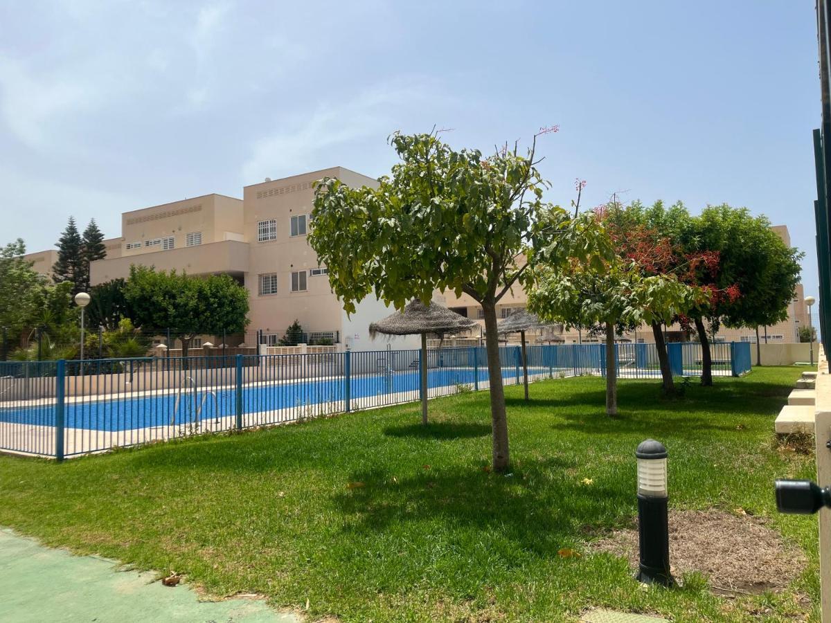 Toyo Golf Apartment Almeria Ngoại thất bức ảnh